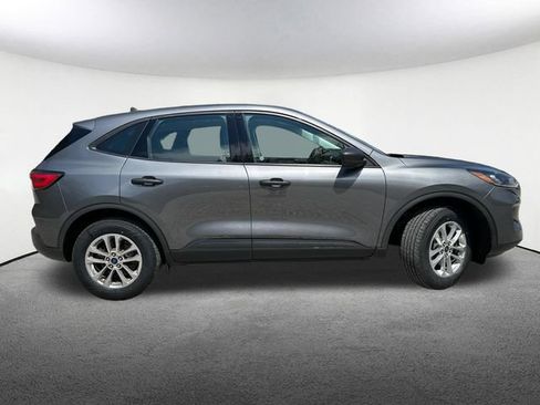 Used 2022 Ford Escape S AWD/4WD image 15
