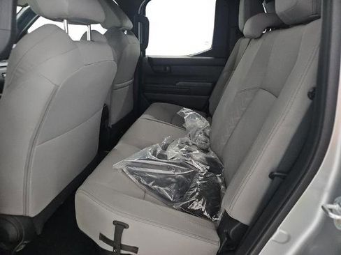 Used 2024 Toyota Tacoma SR5 image 9