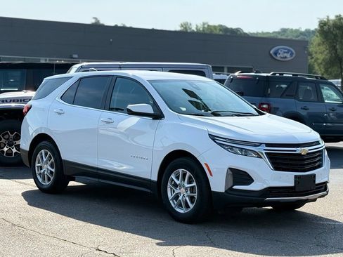 Used 2023 Chevrolet Equinox LT FWD image 27