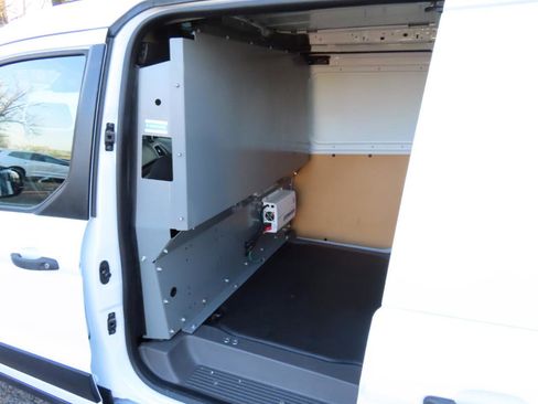 Used 2020 Ford Transit Connect XL image 13