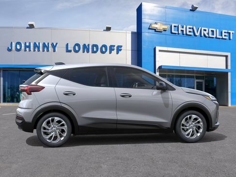 New 2027 Chevrolet Bolt LT w/ Comfort Package FWD image 5