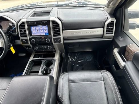 Used 2019 Ford F450 Lariat w/ Chrome Package AWD/4WD image 15