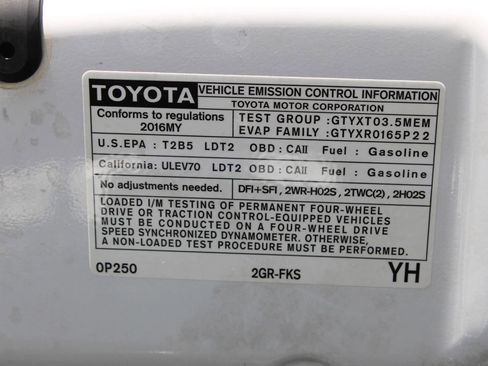 Used 2016 Toyota Tacoma TRD Off-Road image 37