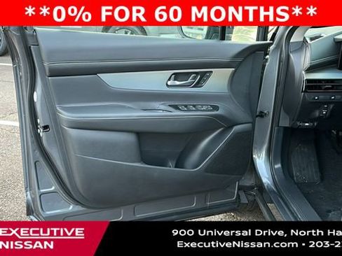 New 2026 Nissan Murano SL image 8