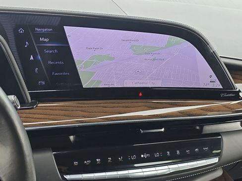 Used 2024 Cadillac Escalade ESV Sport Platinum image 14