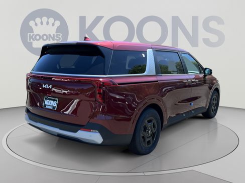 New 2026 Kia Carnival FWD image 16