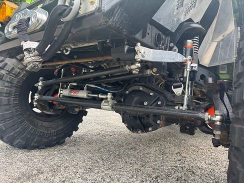 Used 2019 Jeep Wrangler Unlimited Sport image 9