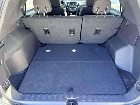 Used 2019 Chevrolet Equinox LT w/ Driver Convenience Package image 8
