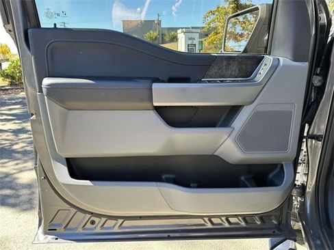 Certified 2022 Ford F150 XLT w/ Equipment Group 302A High image 19