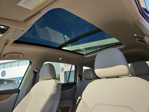 New 2026 Volkswagen Atlas SE image 12