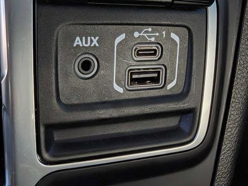 Used 2023 Jeep Gladiator Mojave w/ Cold Weather Group AWD/4WD image 24
