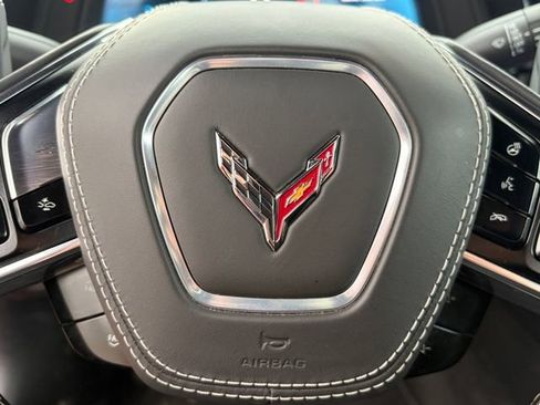 Used 2025 Chevrolet Corvette Stingray Premium Conv w/ 3LT RWD image 7