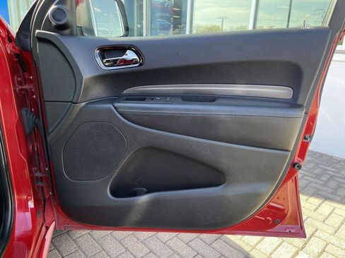 Used 2020 Dodge Durango R/T w/ Blacktop Package AWD/4WD image 32