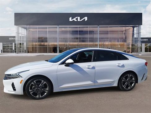 Used 2021 Kia K5 EX w/ EX Premium Package image 2