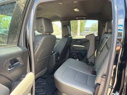 New 2026 Chevrolet Colorado ZR2 w/ Technology Package AWD/4WD image 8