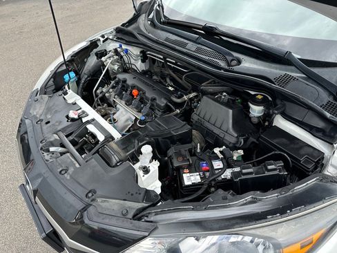Used 2017 Honda HR-V EX image 14