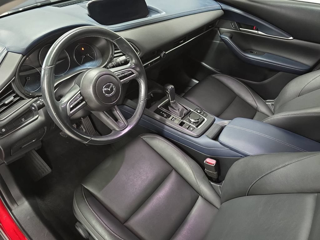 Used 2020 MAZDA CX-30 FWD w/ Select Package image 4