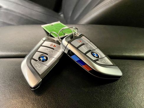 Used 2021 BMW X7 M50i w/ Executive Package AWD/4WD image 36
