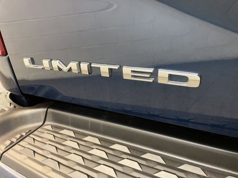 Certified 2022 RAM 3500 Limited image 30