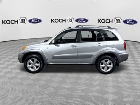 Used 2005 Toyota RAV4 4WD image 5