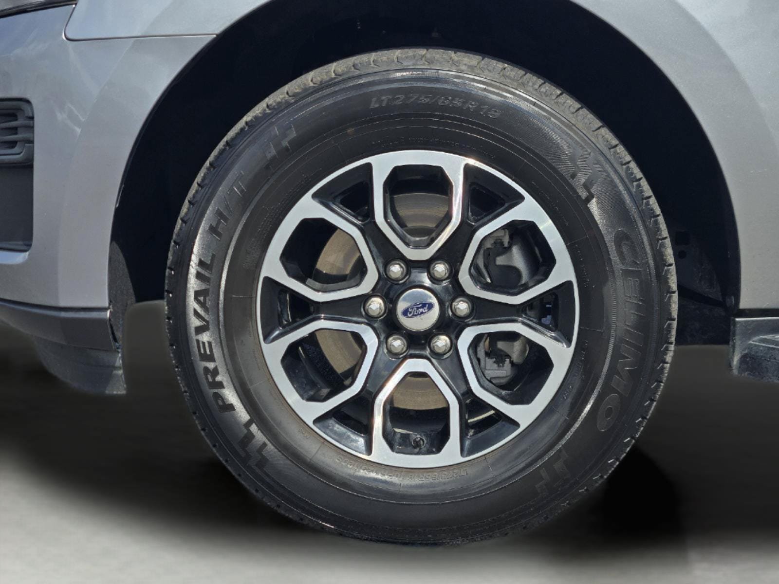 Used 2024 Ford Expedition XLT RWD image 11