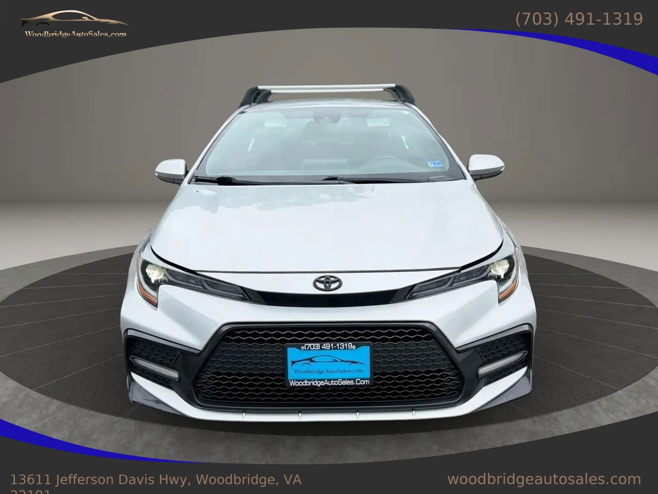 Used 2021 Toyota Corolla SE FWD image 2