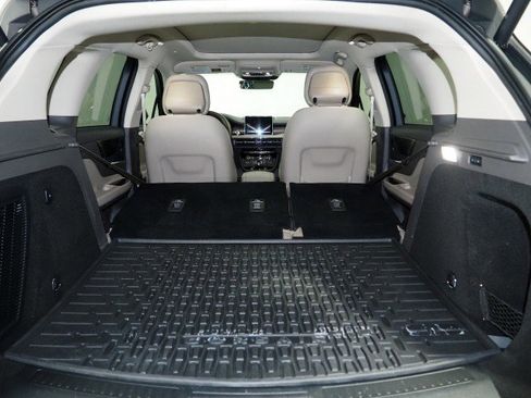 Used 2020 Lincoln Corsair Reserve w/ Equipment Group 201A image 50