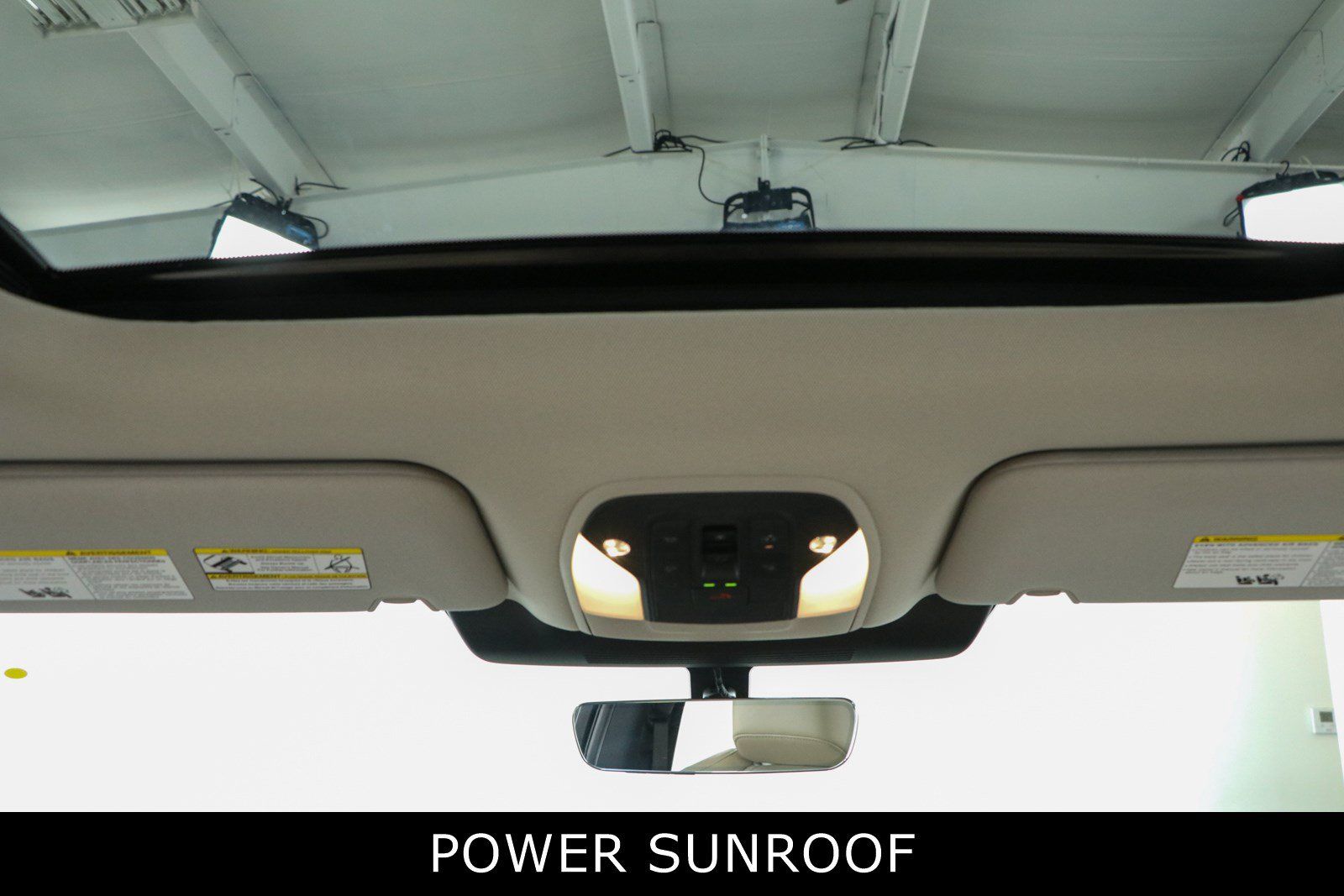 Used 2023 INFINITI QX60 Luxe w/ Performance Audio Package AWD/4WD image 21