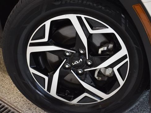 Used 2024 Kia Sportage LX AWD/4WD image 28