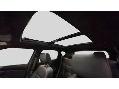 Used 2022 Chevrolet Blazer RS w/ Enhanced Convenience Package image 14