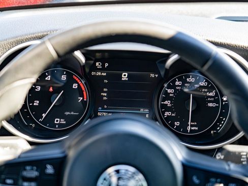 Used 2020 Alfa Romeo Giulia Ti image 18