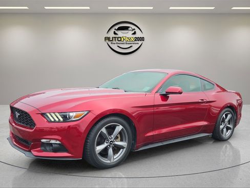 Used 2016 Ford Mustang Coupe w/ Equipment Group 051A image 3