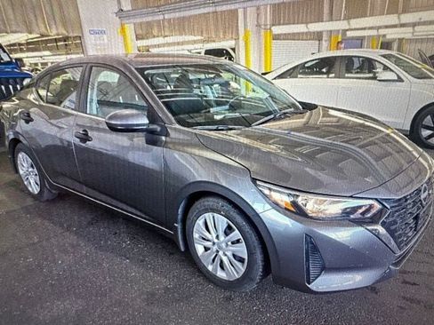 Certified 2025 Nissan Sentra S FWD image 12
