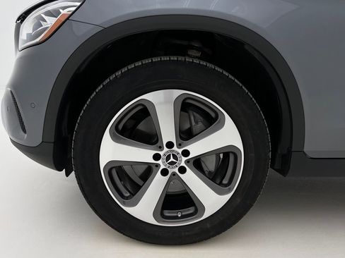 Used 2022 Mercedes-Benz GLC 300 GLC 300 image 25