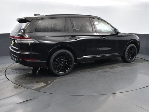 New 2026 Lincoln Aviator Reserve image 4