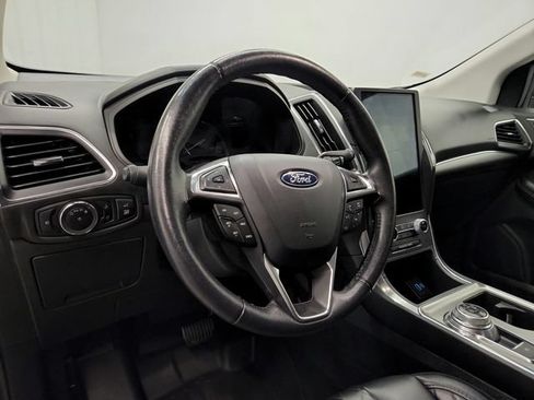 Used 2023 Ford Edge Titanium AWD/4WD image 17
