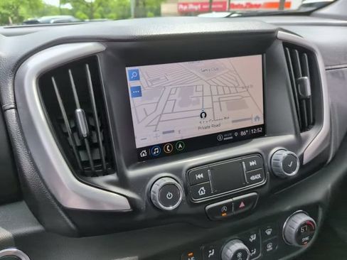 Certified 2022 GMC Terrain SLE w/ Driver Convenience Package AWD/4WD image 23