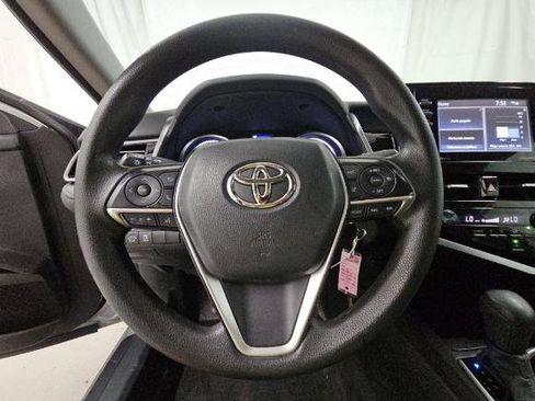 Used 2023 Toyota Camry LE FWD image 8