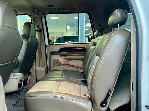Used 2003 Ford Excursion Eddie Bauer image 16
