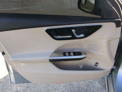 Used 2022 Mercedes-Benz C 300 C 300 image 14