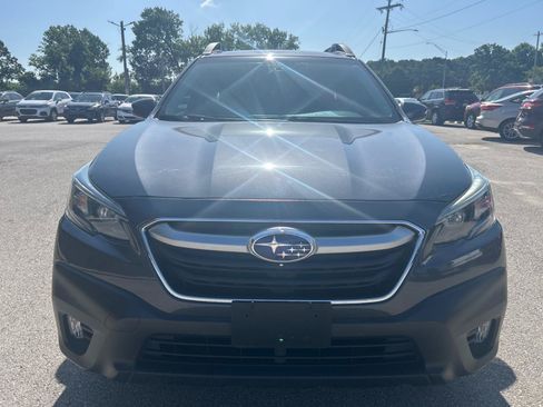 Used 2021 Subaru Outback Premium AWD/4WD image 2