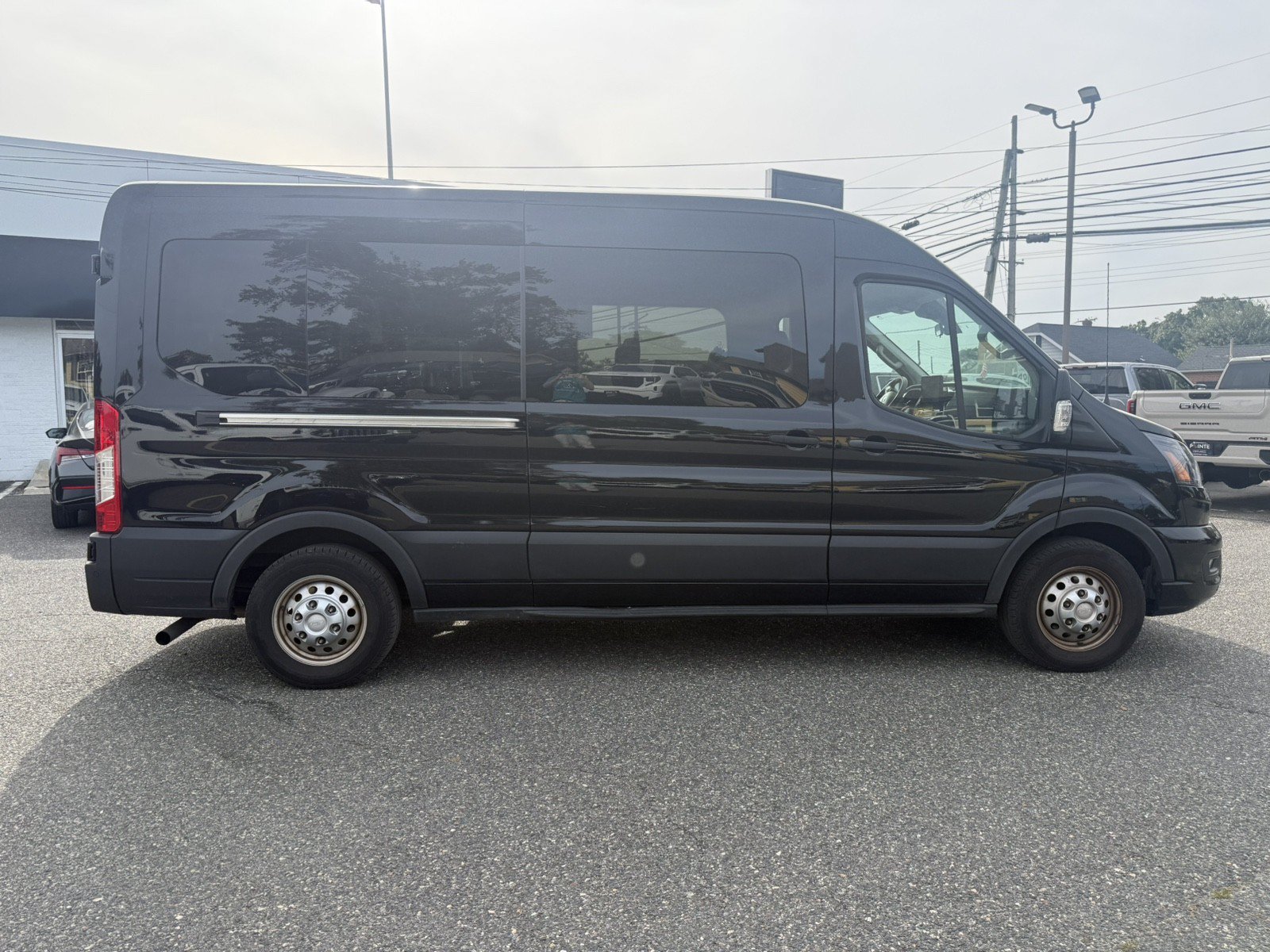 Used 2025 Ford Transit 350 XLT AWD/4WD image 2