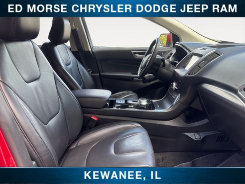 Used 2020 Ford Edge Titanium FWD image 15