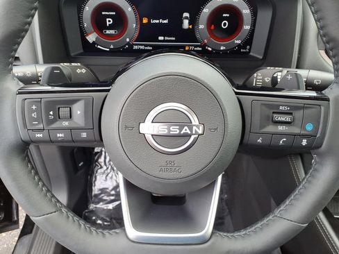 Certified 2023 Nissan Rogue Platinum w/ Platinum Premium Package AWD/4WD image 29
