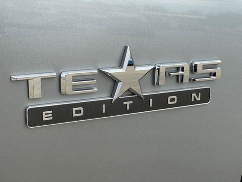 Used 2025 Chevrolet Silverado 1500 LT image 60