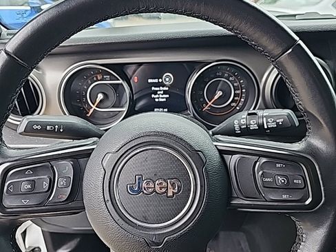 Used 2021 Jeep Wrangler Unlimited Sport image 9