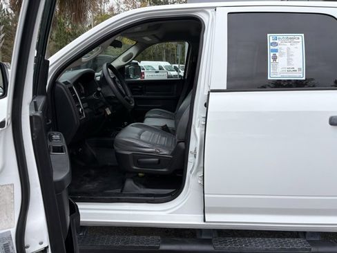 Used 2017 RAM 2500 ST w/ Protection Group image 12