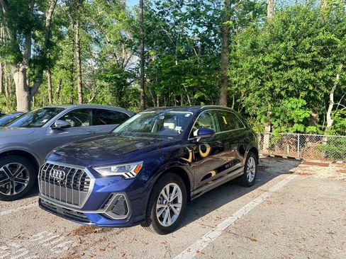 Used 2025 Audi Q3 2.0T Premium Plus w/ Premium Plus Package image 4