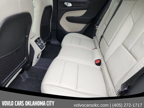 Used 2026 Volvo XC40 B5 Plus w/ Protection Package Premier AWD/4WD image 30