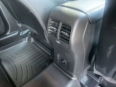 Used 2025 Ford Escape ST-Line Elite AWD/4WD image 52